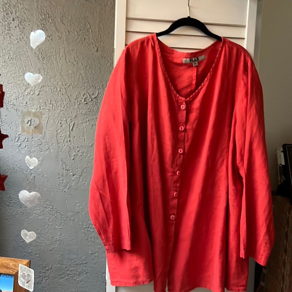Beautiful warm red Tunic! Gently worn.